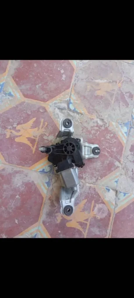 Motor trasero del limpiaparabrisa del 21