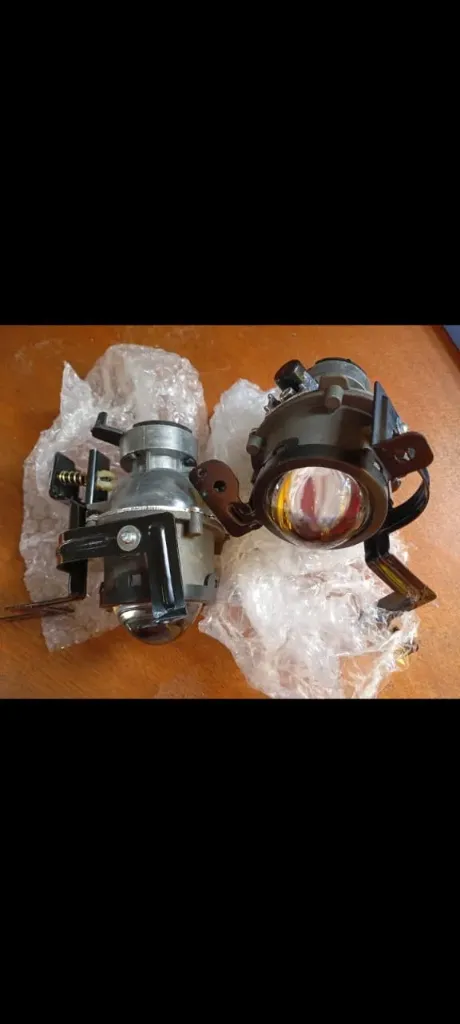 Pareja de lupas para los neblineros