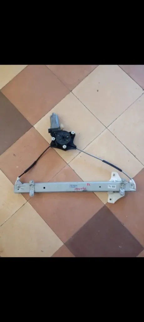 Sistema delantero derecho de subir los cristales del Grand i10