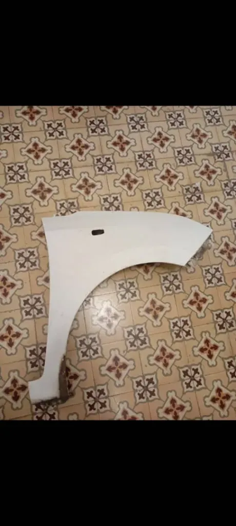 Guarda fango delantero derecho del Grand i10 del 19