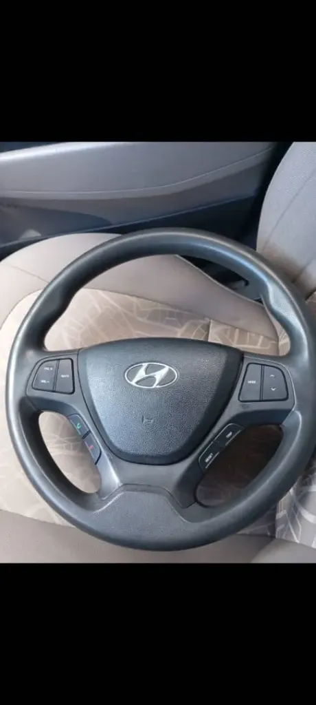 Timón completo con mandos del Grand i10 del 15 al 20